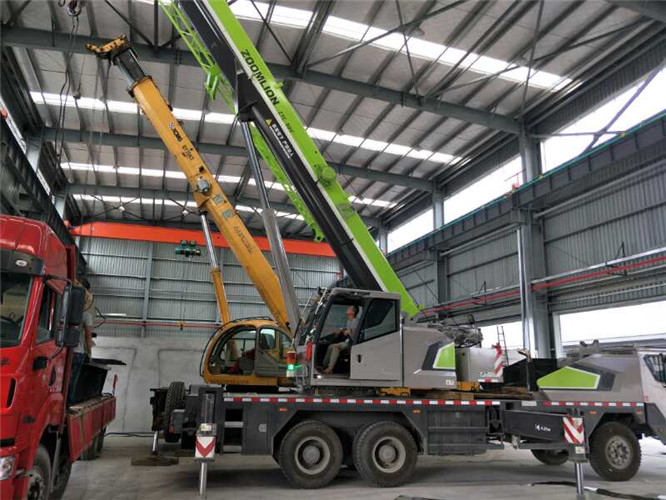 安义县高空车出租需要注意哪些安全事项？